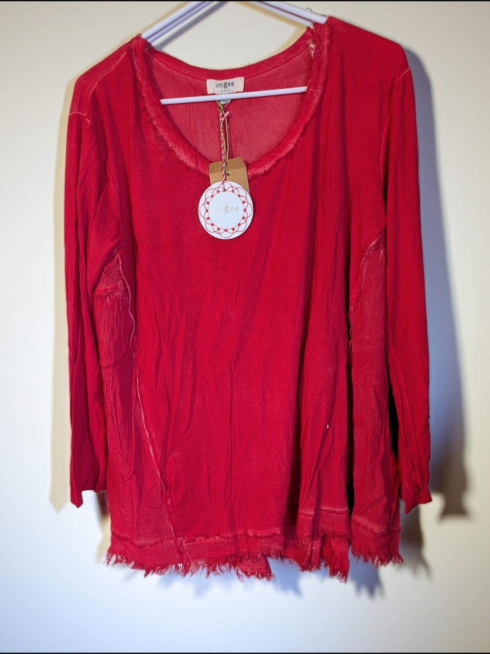 NWT Umgee Red Long Sleeve Fringe Hem Top- Small